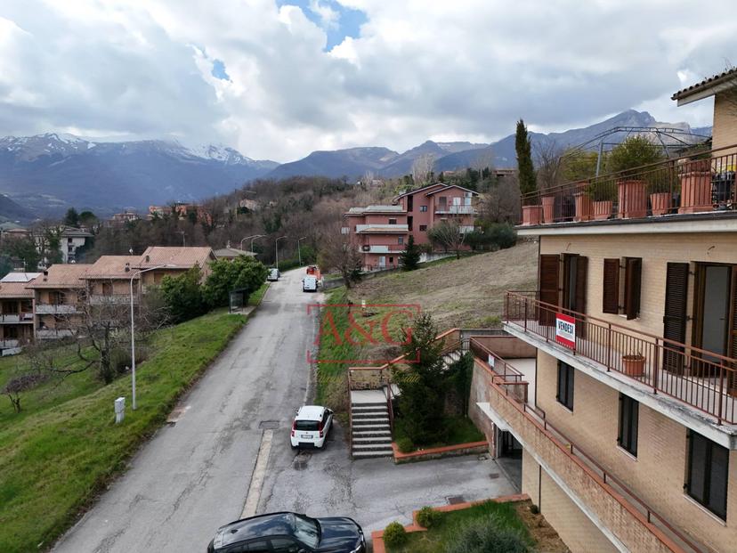 Quadrilocale in Via G. Puccini 12, Sarnano — foto 4 di 5