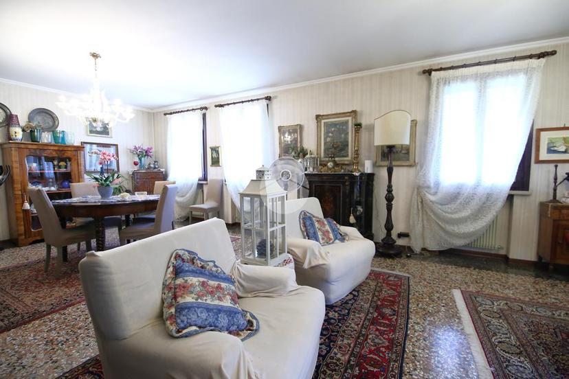 Villa in Via Cavalieri di Vittorio Veneto, Martellago — foto 4 di 5