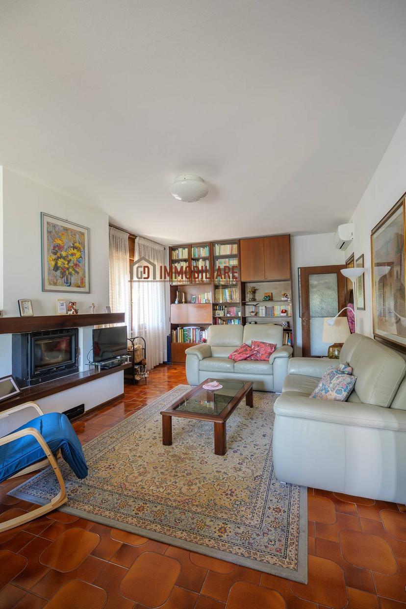 Villa in San Carlo 6, Montebelluna — foto 4 di 5