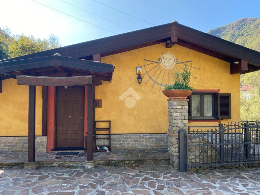 Casa indipendente in Località Morasco 24, Montoggio — foto 2 di 5