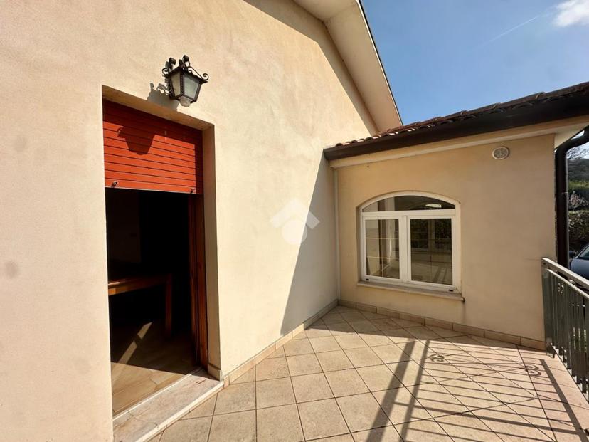 Casa indipendente in Via Casetti Uso, Poggio Torriana — foto 2 di 2