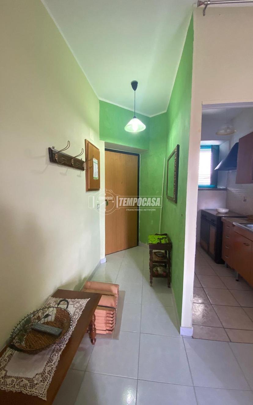 Trilocale in Viale Armogida Francesco 10, Sant'Andrea Apostolo dello Ionio — foto 2 di 5