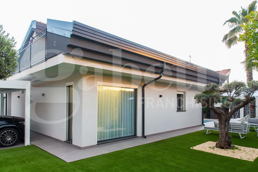 Villa in Via Empedocle 29, Pedara — foto 2 di 5