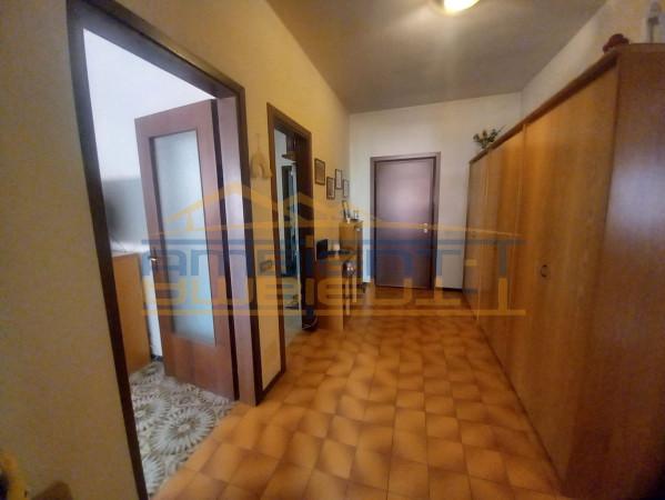Quadrilocale in Via Giuseppe Garibaldi 103, Barzanò — foto 4 di 5
