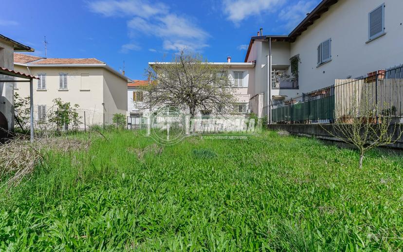 Trilocale in Via Vittorio Emanuele II 6, Bernareggio — foto 3 di 5