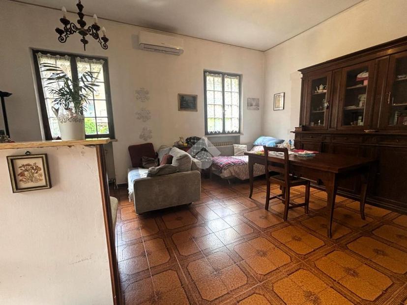 Villa in Via Paolo Bentivoglio 1, Mantova — foto 3 di 5