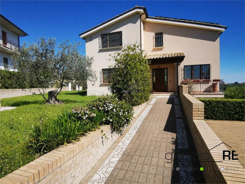 Villa, Torrevecchia Teatina — foto 3 di 5
