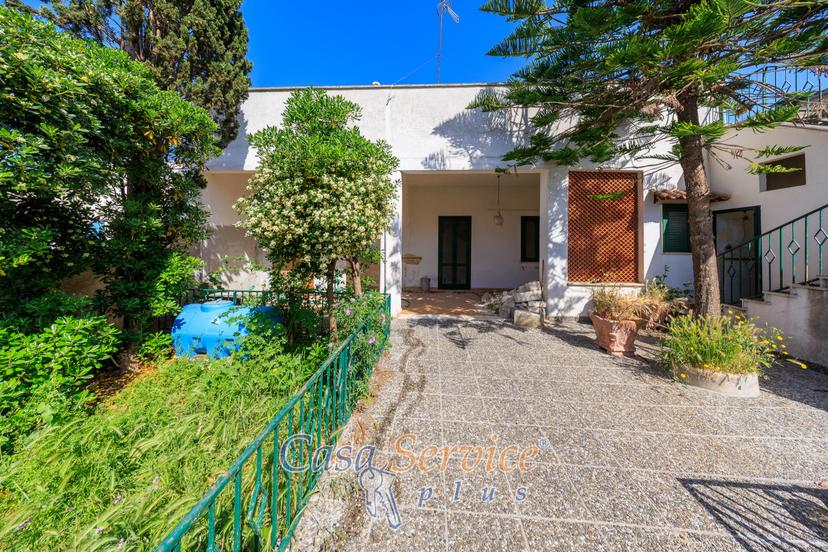 Casa indipendente in Via Alcide De Gasperi, Melissano — foto 5 di 5