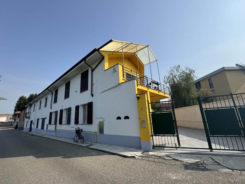 Casa indipendente in Via Cerrano, Casale Monferrato — foto 2 di 5