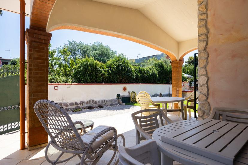 Villa in Via degli Abeti 44, Ardea — foto 2 di 5
