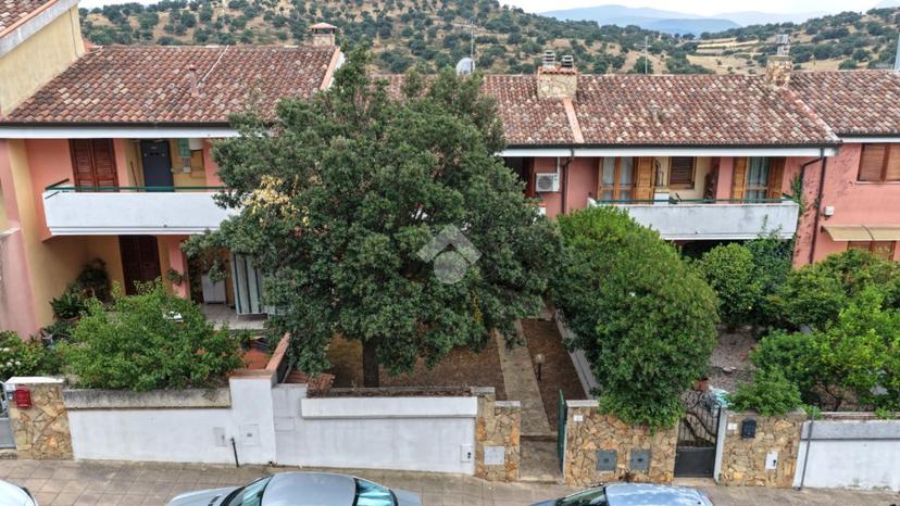 Villa a schiera in Via Enrico De Nicola 52, Nuoro — foto 3 di 5