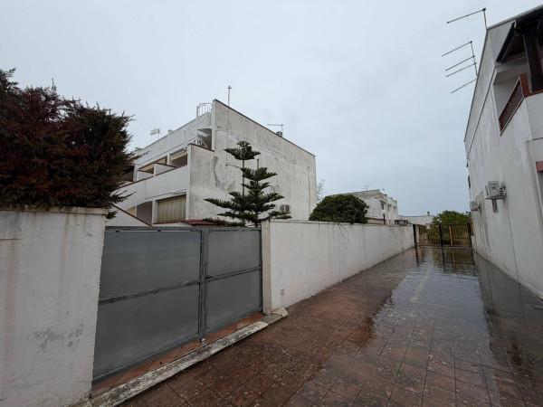 Villa a schiera in Via Quinto Orazio Flacco 34, Maruggio — foto 3 di 5