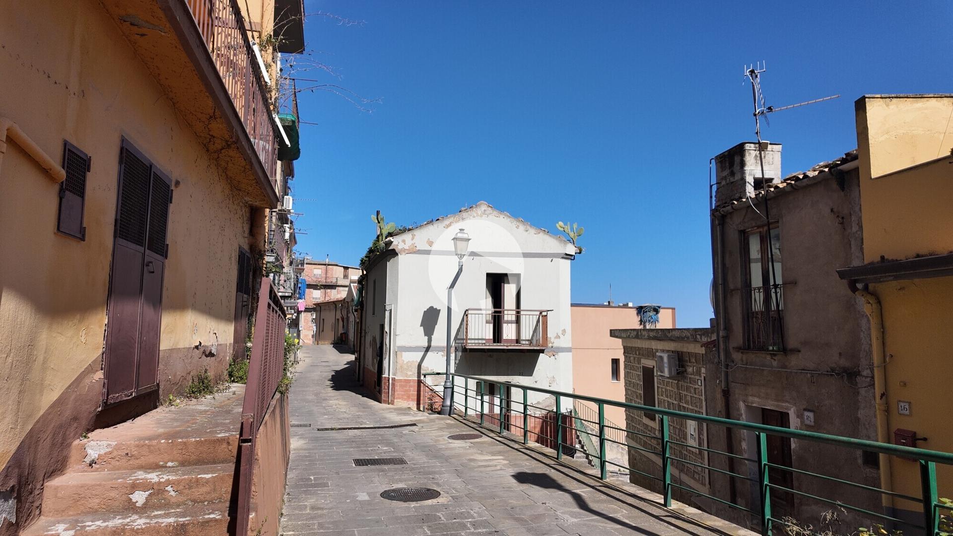 Mansarda in Via Archimede 9, Reitano