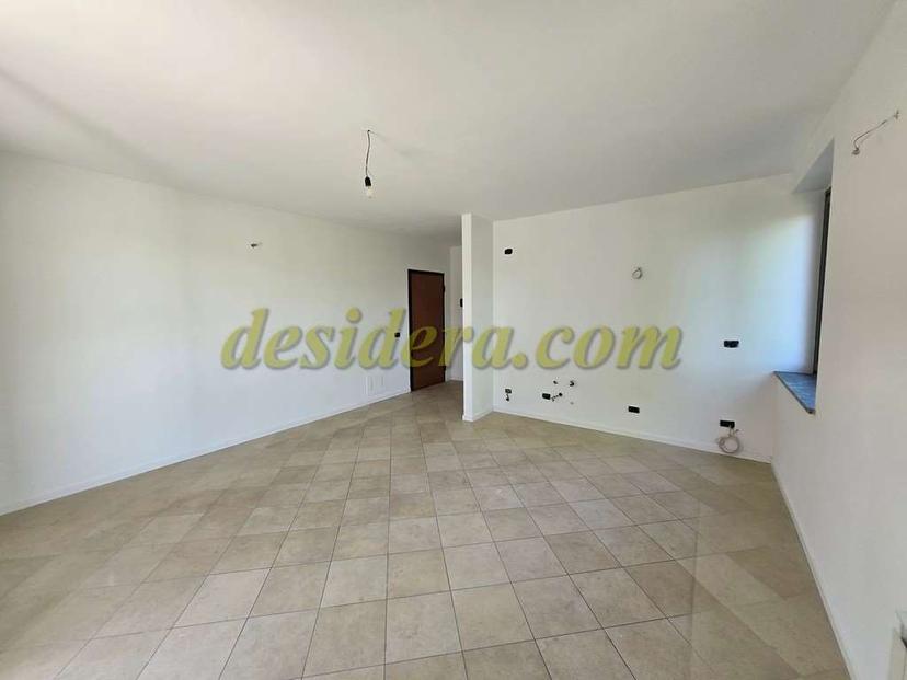 Trilocale, Castelletto sopra Ticino — foto 2 di 5
