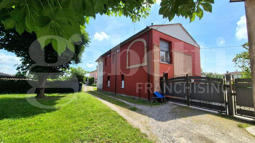 Casa indipendente in Via Santi 28, Monticelli d'Ongina — foto 5 di 5