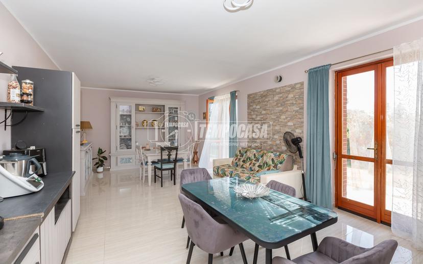 Casa indipendente in Via Rocchette, Chieri — foto 2 di 5