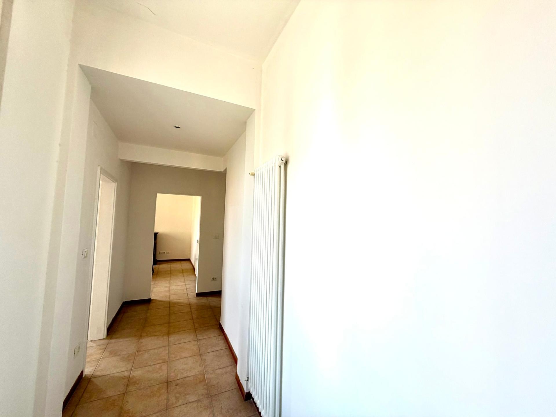 Appartamento in Via Abruzzo, Ascoli Piceno