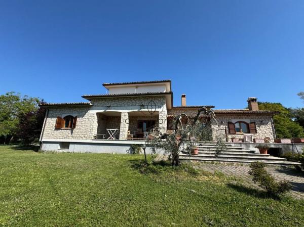 Villa bifamiliare in Frazione Morro, Spoleto
