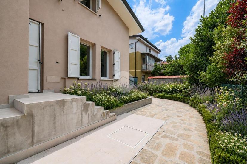 Villa in Via Santarelli 5, Cesenatico