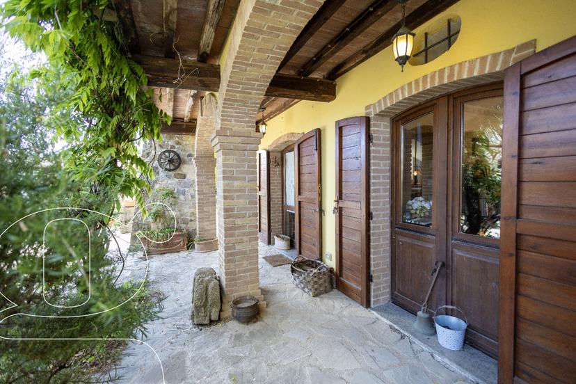 Villa a schiera in Quadro 12, Todi — foto 4 di 5