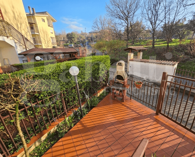 Appartamento in Via Gen. Carlo Alberto della C 1, Marano Principato — foto 3 di 5