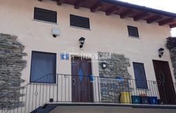 Bilocale in Frazione Favad 1, Issogne