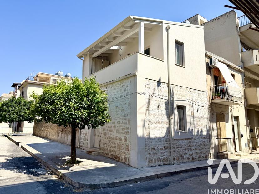 Casa indipendente in Via Vincenzo Bellini 121, Rosolini — foto 3 di 5