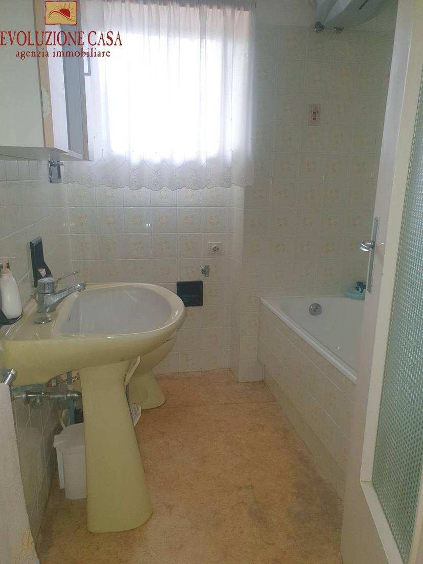 Quadrilocale in Brigata Valtellina 32, Ronchi dei Legionari — foto 3 di 5