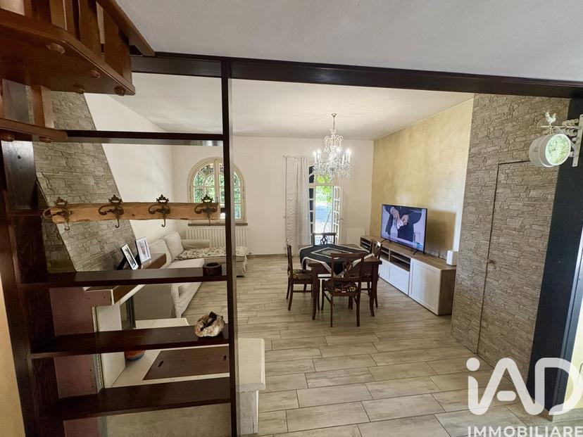 Villa in Via per Concordia, Cavezzo — foto 2 di 5