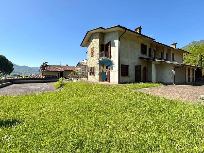 Villa a schiera in Via Favallo, Albino — foto 4 di 5