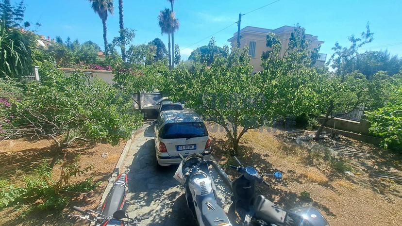 Villa a schiera in Via Cesare Balbo, Bordighera — foto 4 di 5