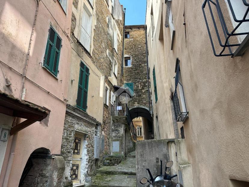 Trilocale in Via Poggiolino 6, Perinaldo