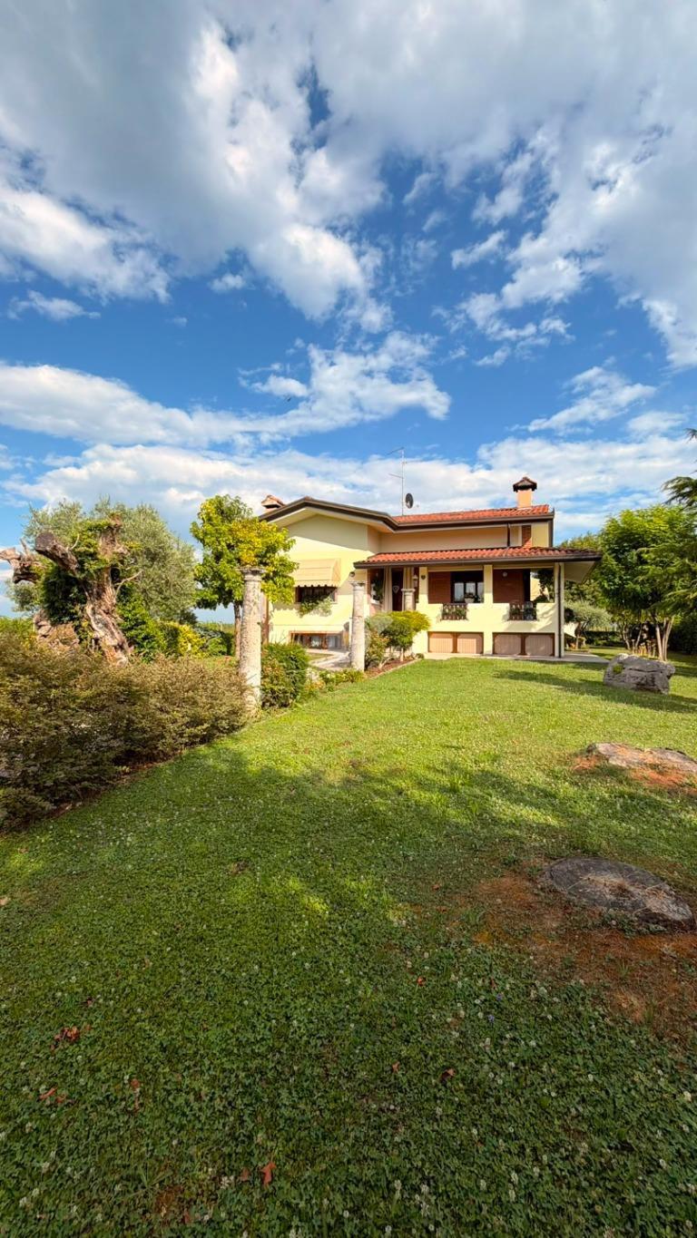 Casa indipendente in Via Villaraccolta 53, Pasiano di Pordenone