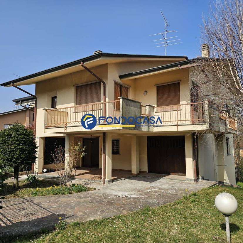 Villa in Via Papa Giovanni XXIII 21, Casatenovo — foto 5 di 5