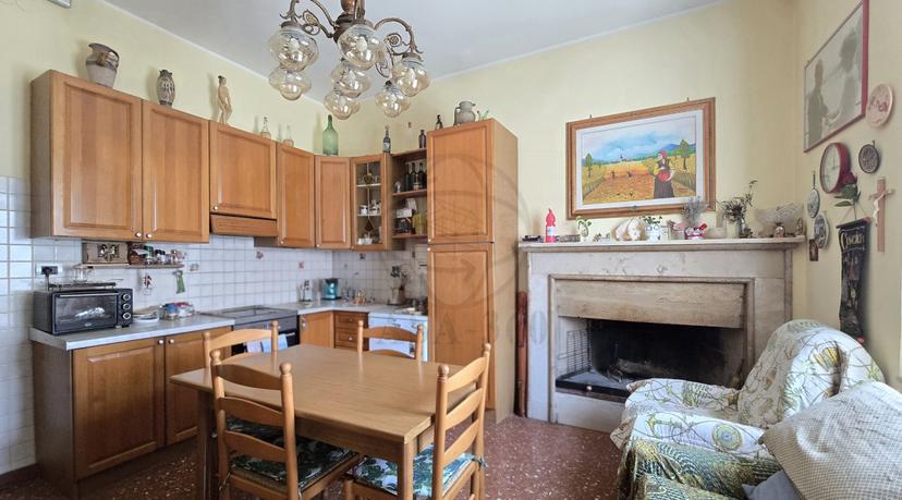 Casa indipendente in Via San Valentino, 65, Terni — foto 3 di 5
