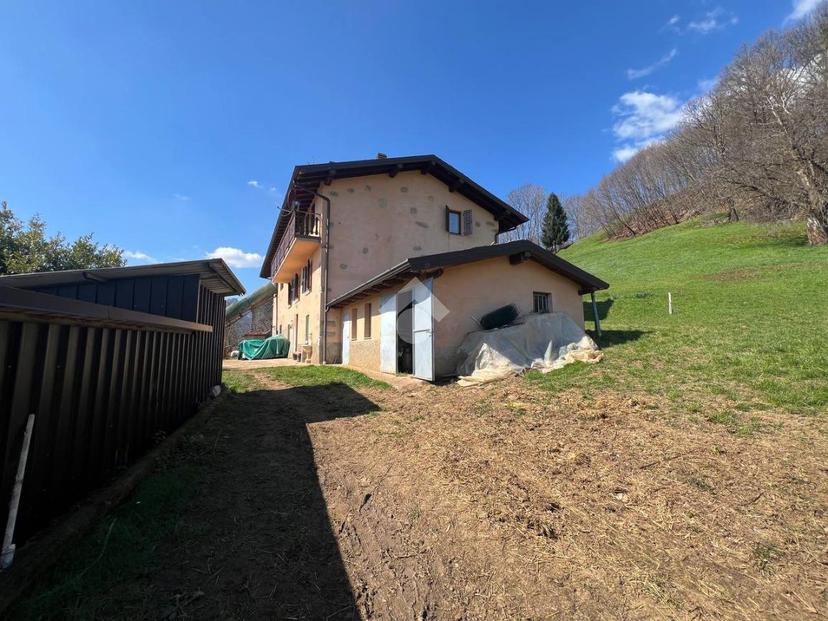 Casa indipendente in Via Zucco Albe 4, Gorno — foto 4 di 5