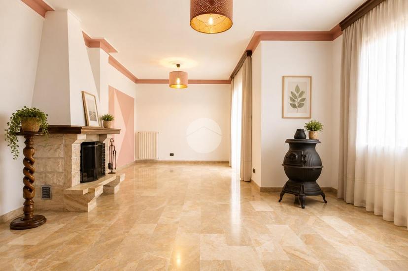 Villa in Str. Montegrazie 34, Imperia