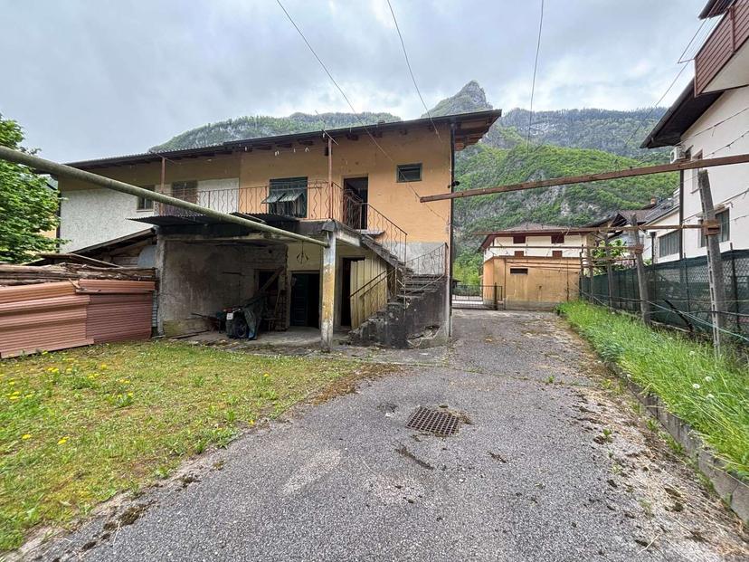 Porzione di casa in Via Fabio Filzi , Grigno — foto 2 di 5