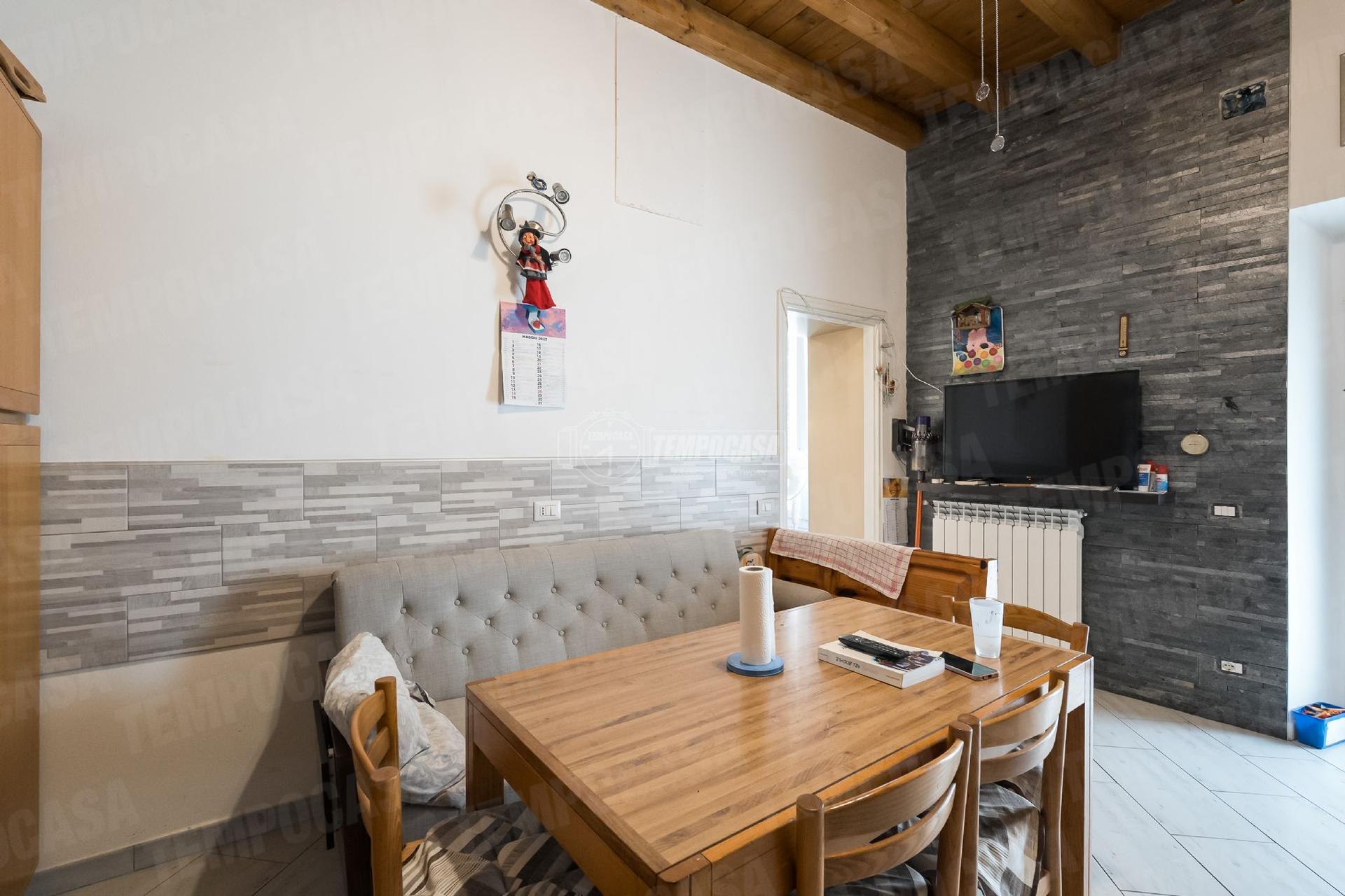 Casa indipendente in Via Gabrio Piola 13, Giussano