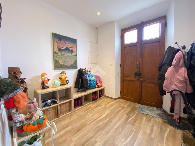 Casa indipendente in Via Val di Bisenzio, Vaiano — foto 4 di 5