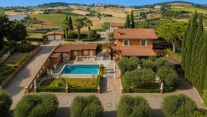 Villa in Contrada Castelletta 22, Potenza Picena — foto 4 di 5