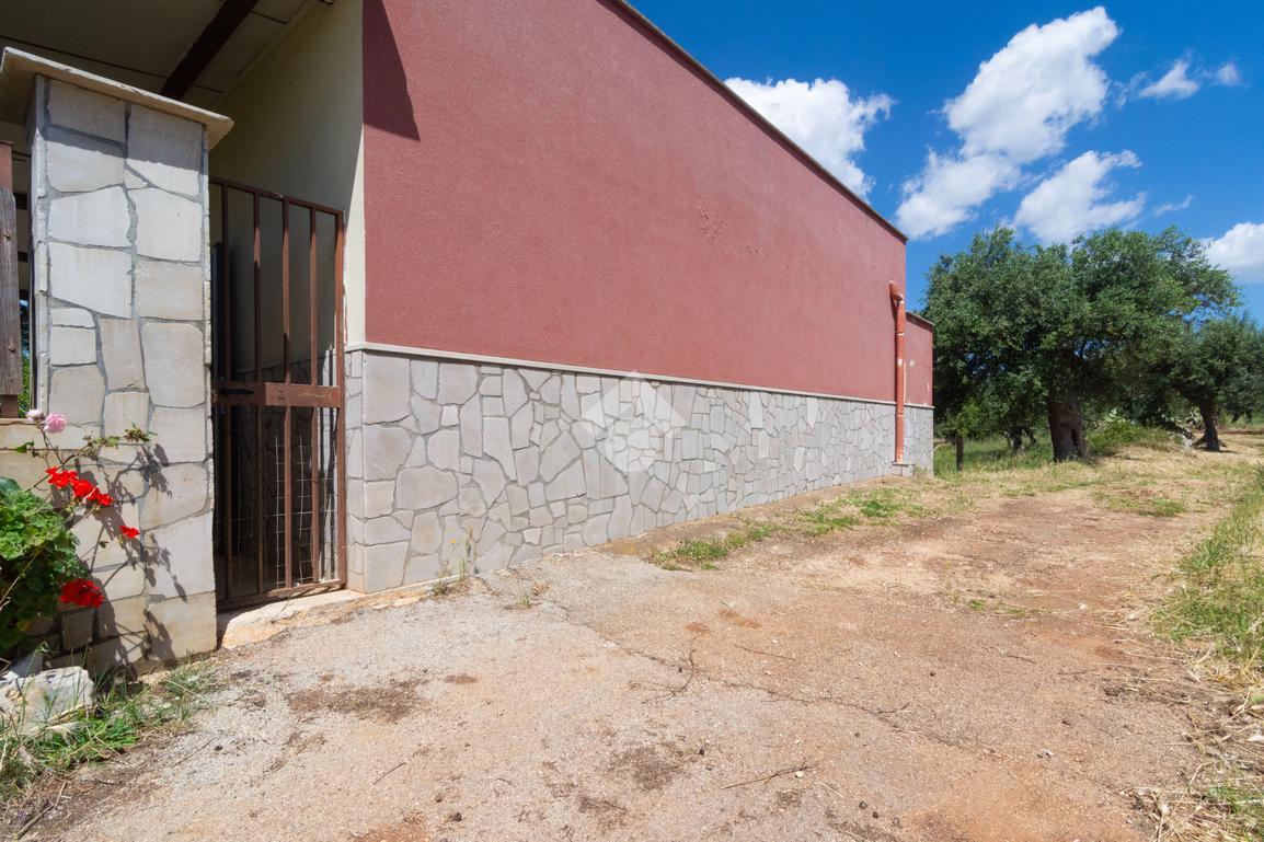 Villa a schiera in Strada Provinciale Turi - Conversano, Conversano