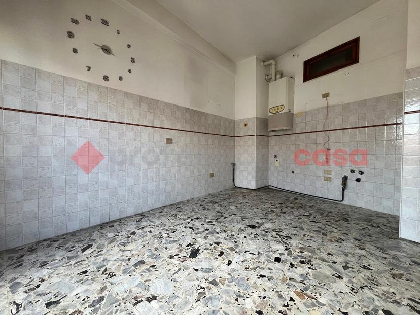 Trilocale in Piazza Vittorio Emanuele 4, Bovolone — foto 2 di 5