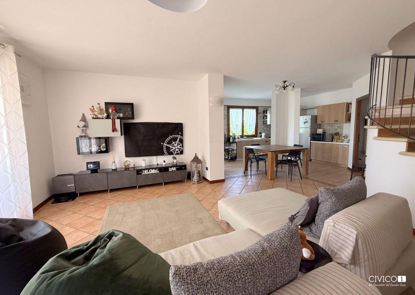 Villa a schiera in Via Marconi 109, Torri di Quartesolo — foto 2 di 5