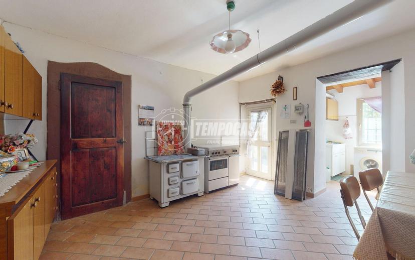 Trilocale in Via Bicocchi 425, Montese — foto 3 di 5