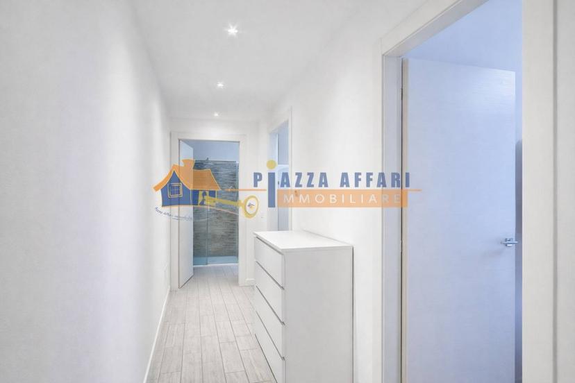 Trilocale in Via Cesare Battisti 46, Carnago — foto 4 di 5
