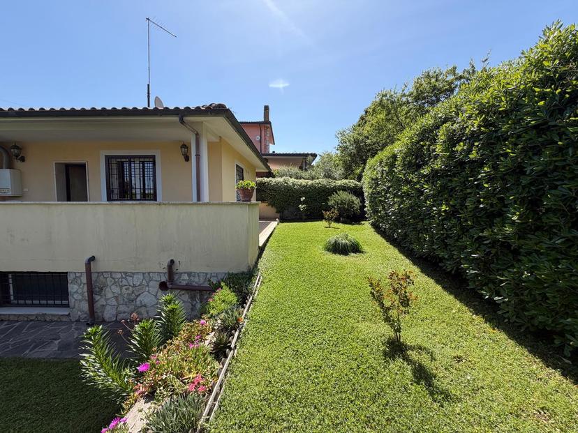 Villa, Castelnuovo di Porto — foto 4 di 5