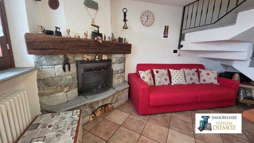 Casa indipendente in Fr. La Ville, Allein — foto 4 di 5