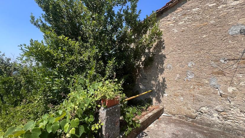 Trilocale in Regione Chiapino 23, Ponzone — foto 3 di 5