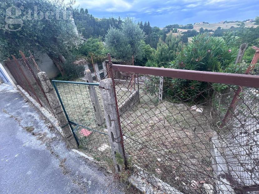 Quadrilocale in Porta Romana 5, Arcevia — foto 4 di 5